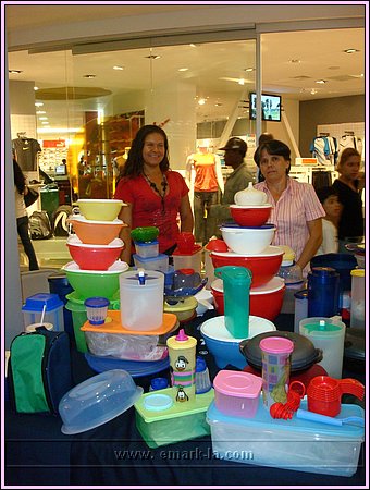 Stand Tupperware E-mark, Asesores Comerciales.
